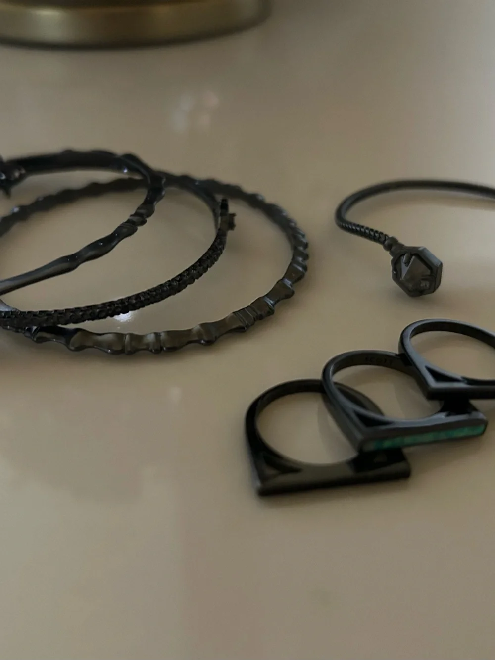 Kendra Scott RARE Black Gunmetal Bracelet and Ring Set Size 7
